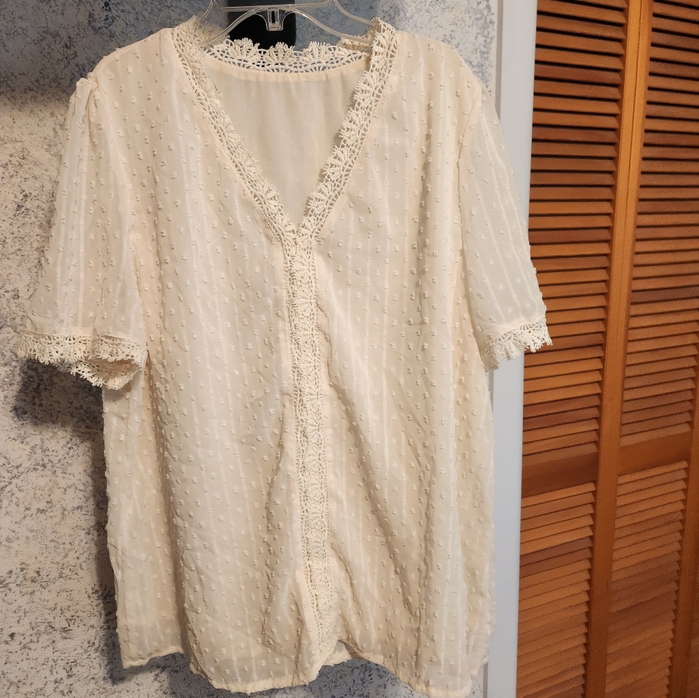 Women's Blouse, sixe XL